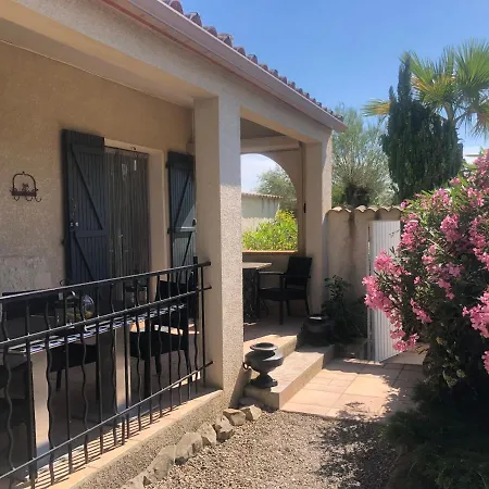 Marie Jean D'hotes & Bed & Breakfast