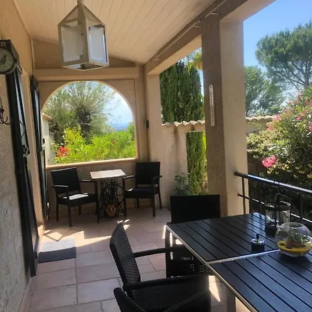 Marie Jean D'hôtes&gîte 4* Oupia
