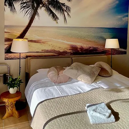 Marie Jean D'hotes & Bed & Breakfast *