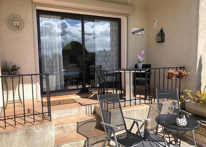 Bed & Breakfast Marie Jean D'hotes & Oupia