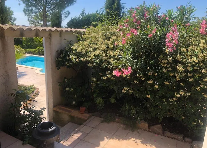 Bed & Breakfast Marie Jean D'hotes & 4*